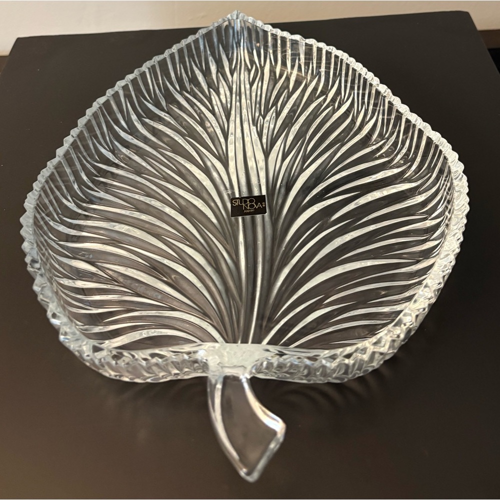 Studio Nova Summer Leaf Design Clear Crystal Dish - Gently Used